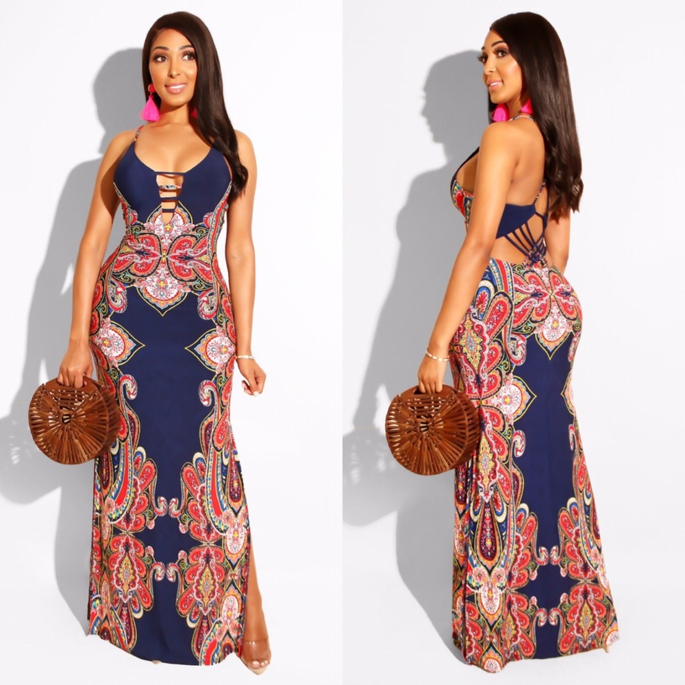 Touchdolls pretty in paisley maxi - size small